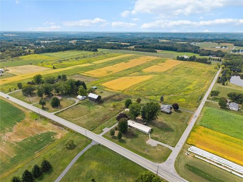 3205 Eastbrook Volant Rd, Volant, PA, 16156-6717 | Card Image