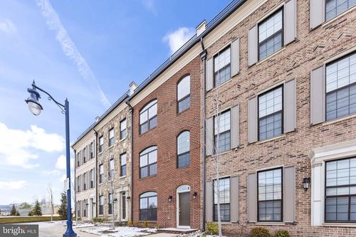 622 Halsey Way, OXON HILL, MD, 20745-1249 | Card Image