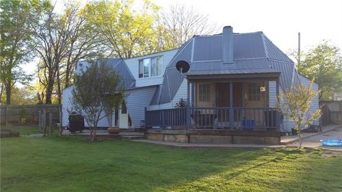 135 Whitaker Cir, Gordonville, TX, 76245-3132 | Card Image