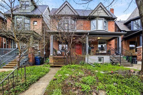 52 Fermanagh Ave, Toronto, ON, M6R1M2 | Card Image