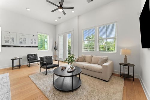 1009 Tuskegee Heights Ln, Houston, TX, 77091-0101 | Card Image