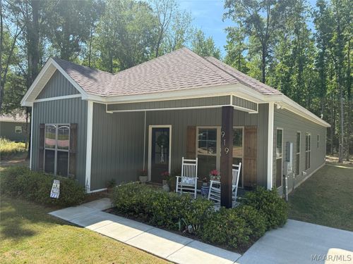 919 Micanopy St, Wetumpka, AL, 36092-1118 | Card Image