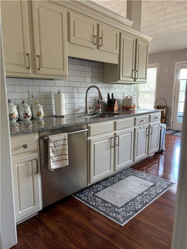 3310 Mcever Park Cir, House other with 3 bedrooms, 2 bathrooms and 2 parking in Acworth GA | Image 19