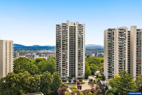 2221 Sw 1st Unit 2424 Av, Portland, OR, 97201 | Card Image