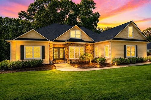 33 Highland Rd N, Dahlonega, GA, 30533-3982 | Card Image