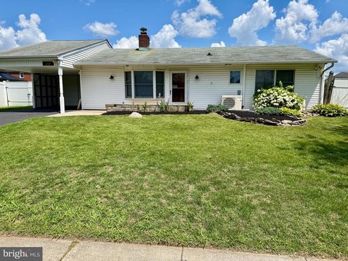 n-237 Lakeside Dr, LEVITTOWN, PA, 19054-3905 | Card Image