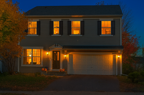 2275 Clover Field Dr, Chaska, MN, 55318-3213 | Card Image