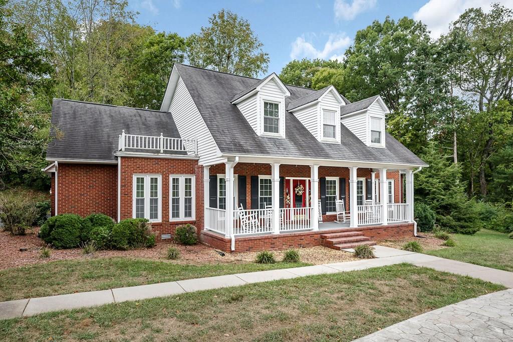 Russell Strausse Rd, Cookeville, TN 38501