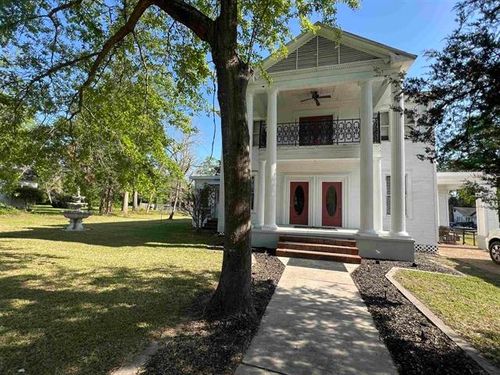 305 W Main St, Kirbyville, TX, 75956-2035 | Card Image