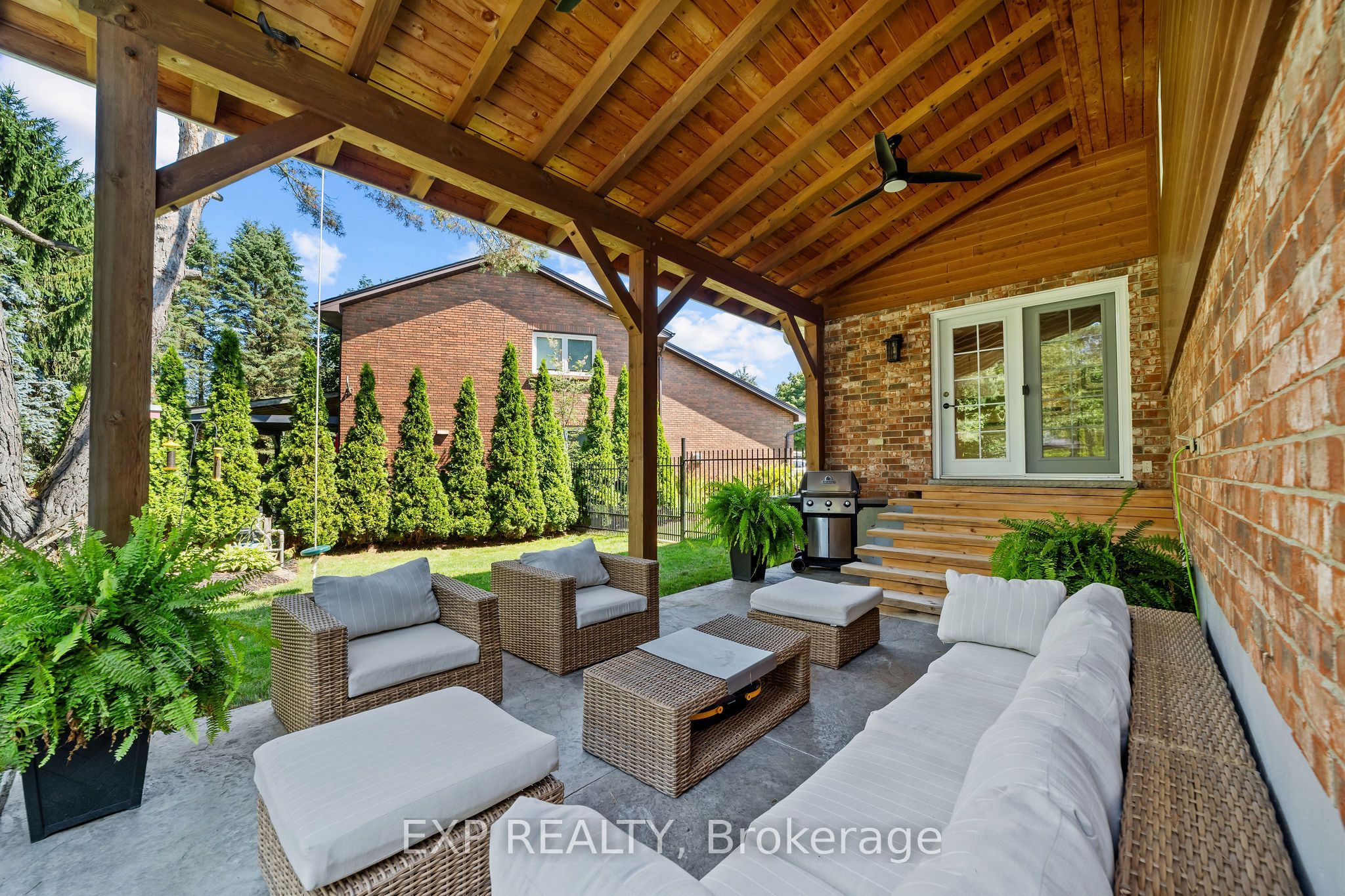 Residential in Strathroy-Caradoc 4