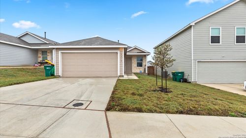 5315 Hornbeck Hts, Converse, TX, 78109-4507 | Card Image