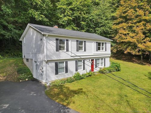 101 Norfolk Rd, Winsted, CT, 06098-2312 | Card Image