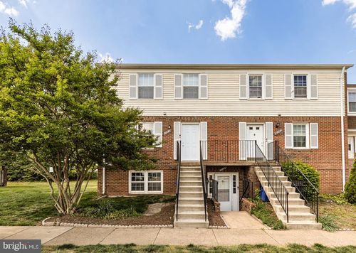 1024 Brixton Ct, STERLING, VA, 20164-5202 | Card Image