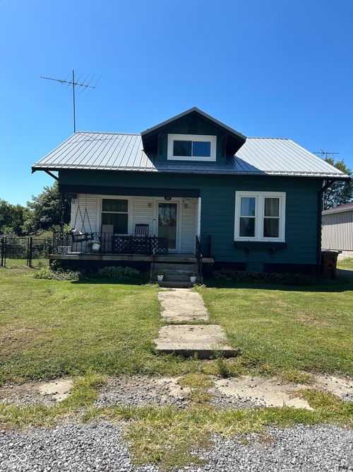 209 W State St, New Ross, IN, 47968-8100 | Card Image