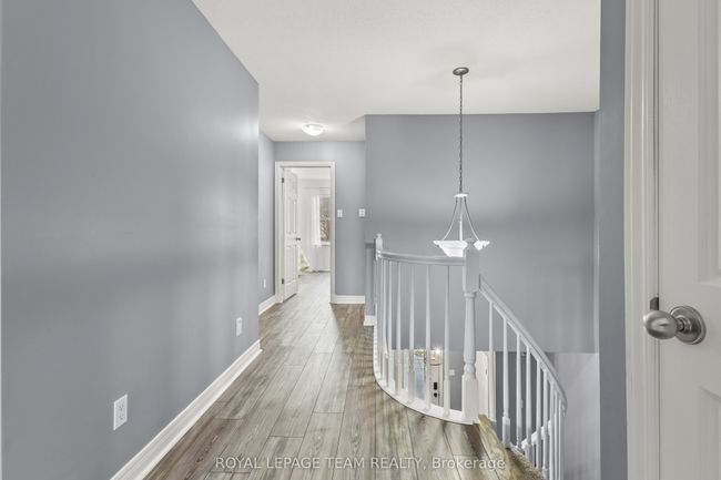 817 Feather Moss Way, House other with 4 bedrooms, 4 bathrooms and 4 parking in Gloucester ON | Image 18