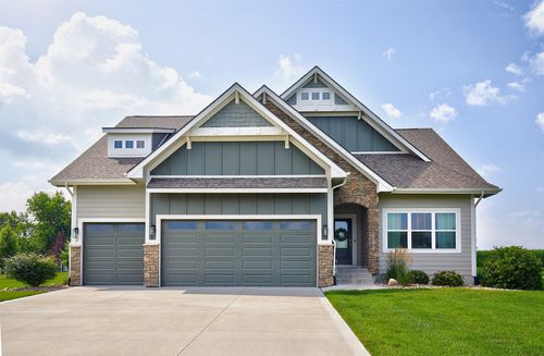 10792 Nw 111th Ave, Granger, IA, 50109-4733 | Card Image