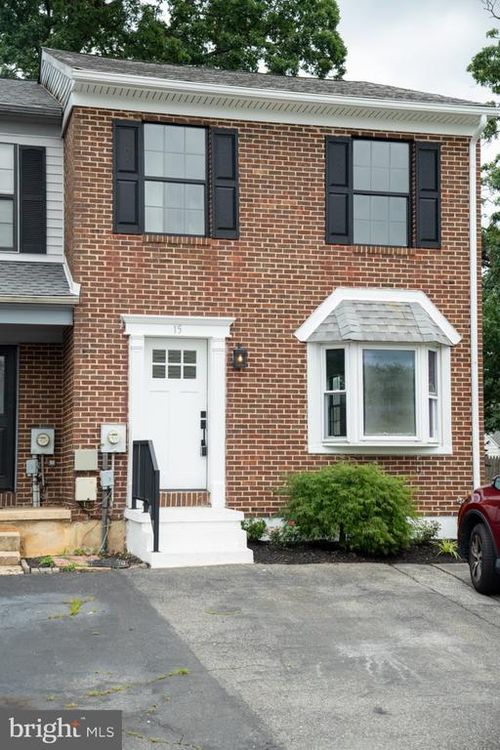 15 Mactavish Ct, NEW CASTLE, DE, 19720-6526 | Card Image