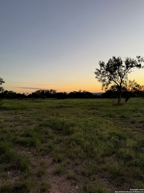 19240 W Ranch Road 337, Camp Wood, TX, 78833 | Card Image