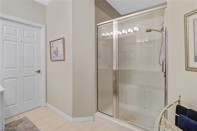 APT-5501 - 451 Bayfront Pl, Condo with 1 bedrooms, 1 bathrooms and null parking in NAPLES FL | Image 10
