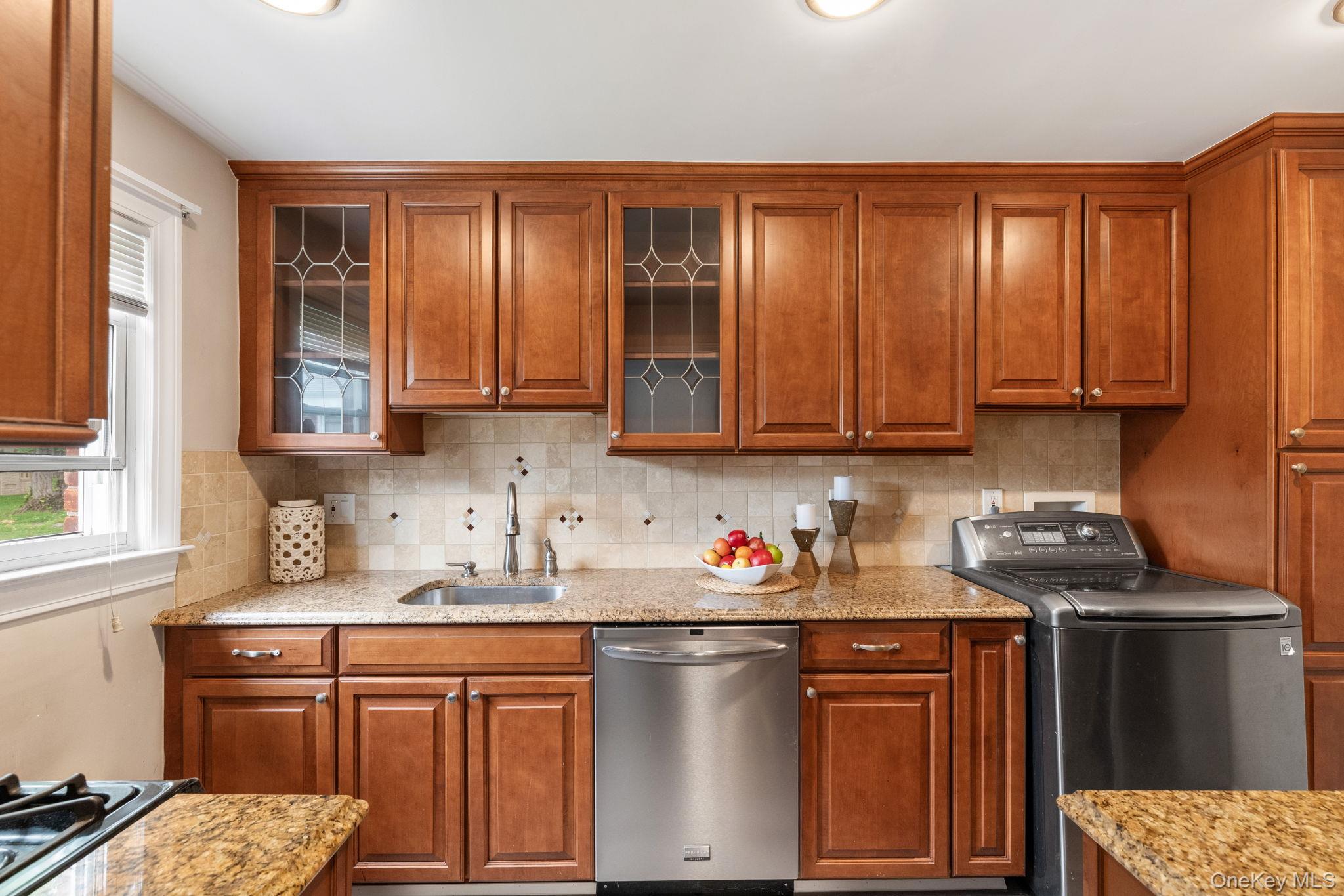 Residential in Greenburgh 3