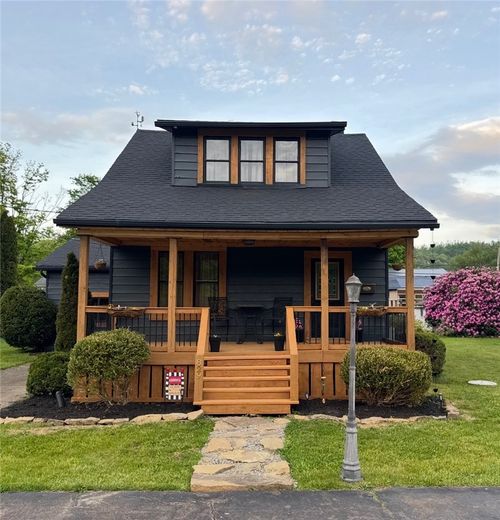 829 Oden St, Confluence, PA, 15424-1037 | Card Image