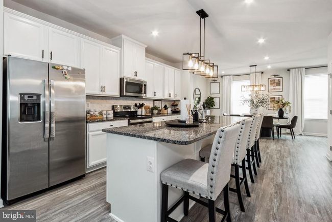 530 View Point Way, Townhouse with 4 bedrooms, 4 bathrooms and null parking in FREDERICKSBURG VA | Image 5