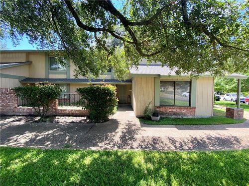 9535 Quail Village Ln, Austin, TX, 78758-5829 | Card Image