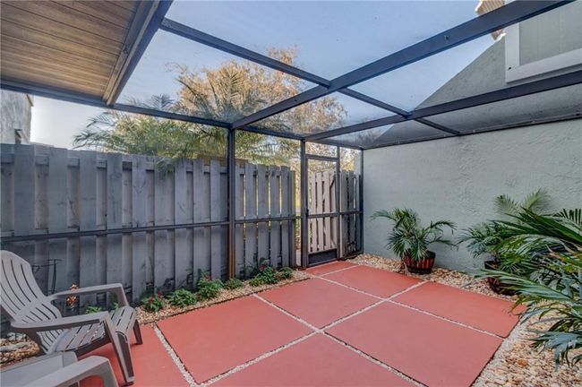 5 - 1172 Breezy Way, Condo with 2 bedrooms, 2 bathrooms and null parking in Sebastian FL | Image 6