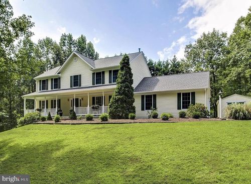 15066 Colin Ln, AMISSVILLE, VA, 20106-2510 | Card Image