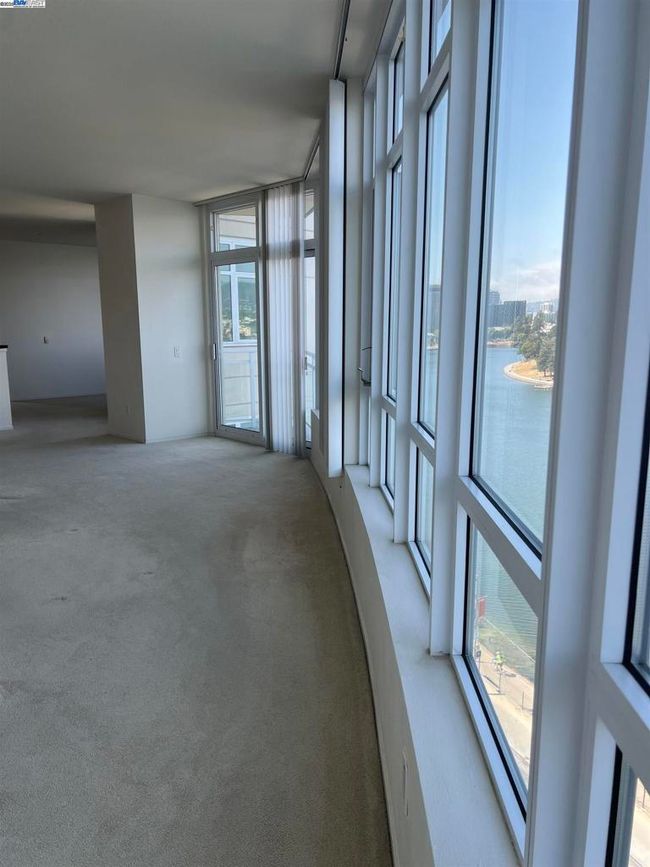 living room side view | Image 9