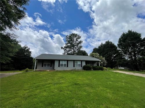 240 Pitts Chapel Rd, Newborn, GA, 30056-1911 | Card Image