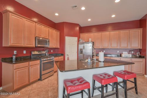 7115 W Fall Haven Way, Tucson, AZ, 85757-8205 | Card Image