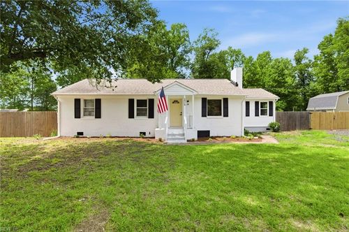 3616 Parr Ln, Chesapeake, VA, 23323-1128 | Card Image