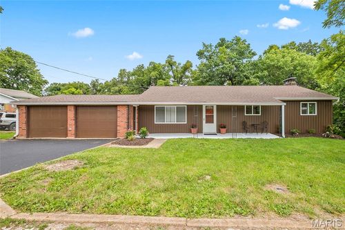 317 Vasel Dr, Fenton, MO, 63026-4508 | Card Image