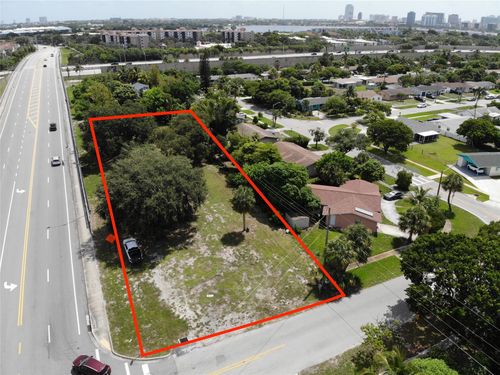 204 S Chillingworth Dr, West Palm Beach, FL, 33409 | Card Image