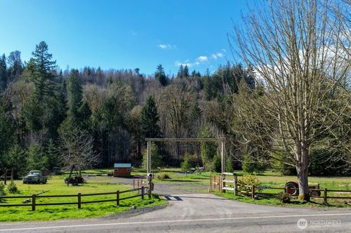 26663 Big Valley Rd Ne, Poulsbo, WA, 98370-9125 | Card Image