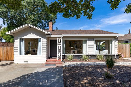 2211 Humboldt Street, Santa Rosa, CA, 95404 | Card Image