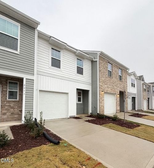 2053 Glen Crossing Dr, Durham, NC, 27704-4820 | Card Image