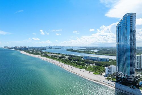 3605-15701 Collins Ave, Sunny Isles Beach, FL, 33160-5431 | Card Image