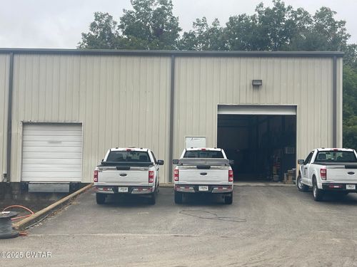 71 Fairway Blvd, Jackson, TN, 38305-7878 | Card Image