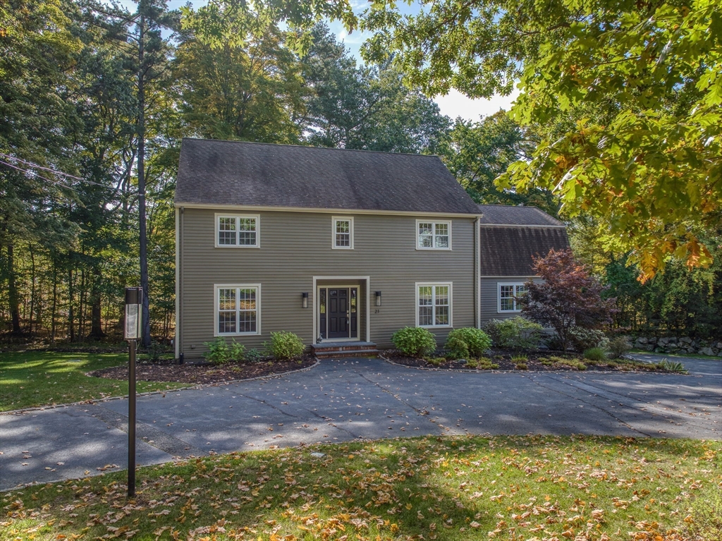 Tophet Rd, Lynnfield, MA 01940