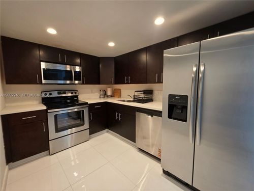 1003w-1200 Miami Gardens Dr, Miami, FL, 33179 | Card Image