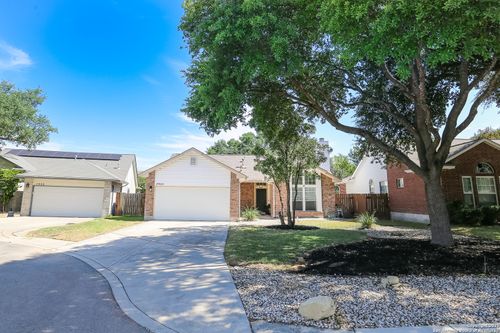 7922 Parkland Green Dr, San Antonio, TX, 78240-5344 | Card Image