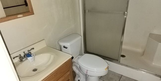 Hall bath | Image 5