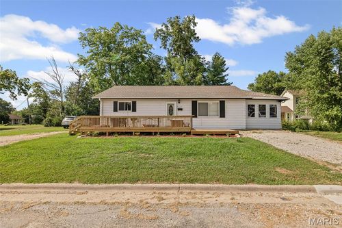 307 W Church St, Sparta, IL, 62286-2043 | Card Image