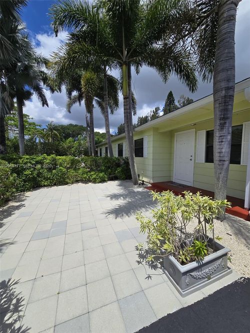 5091 Buchanan Rd, Delray Beach, FL, 33484-4268 | Card Image