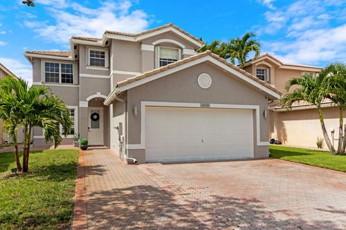 15052 Sw 18th St, Miramar, FL, 33027-4333 | Card Image