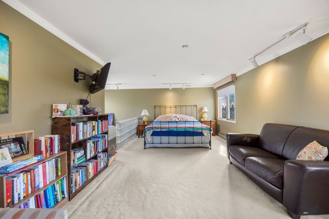 5409 Meadow View St, House other with 4 bedrooms, 2 bathrooms and null parking in Sterling Heights MI | Image 30