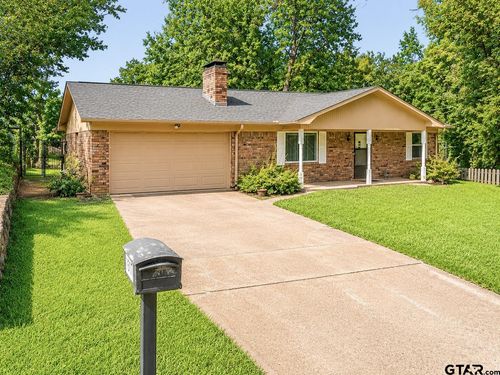 1817 Suanne Dr, Tyler, TX, 75701-4840 | Card Image