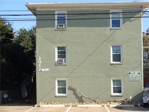 apt-4-2012 E Ocean View Ave, Norfolk, VA, 23503-2526 | Card Image